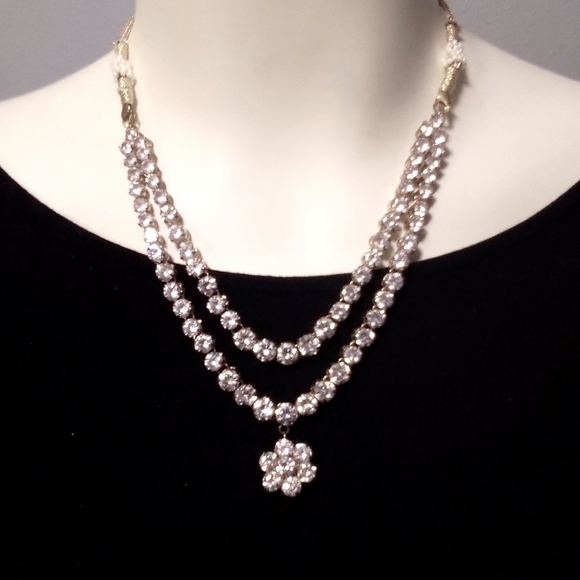 🎉HP🎉 Vintage Flower Bridal Boho Luxury Necklace - Picture 2 of 12